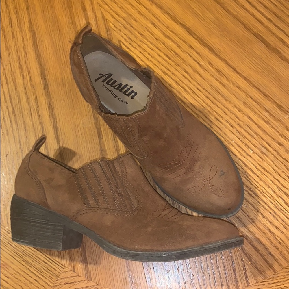Shoes